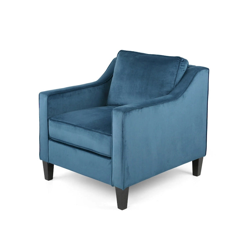 Fauteuil club contemporain en velours avec accoudoirs inclinés et pieds en bois de bouleau
