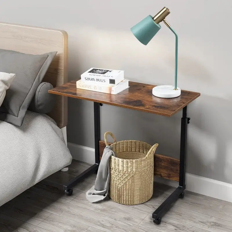 Table d'appoint roulante réglable en hauteur marron rétro avec étagère